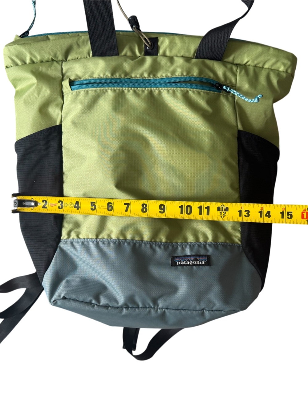Patagonia Ultralight Black Hole Tote Pack 27L - Picture 3 of 10